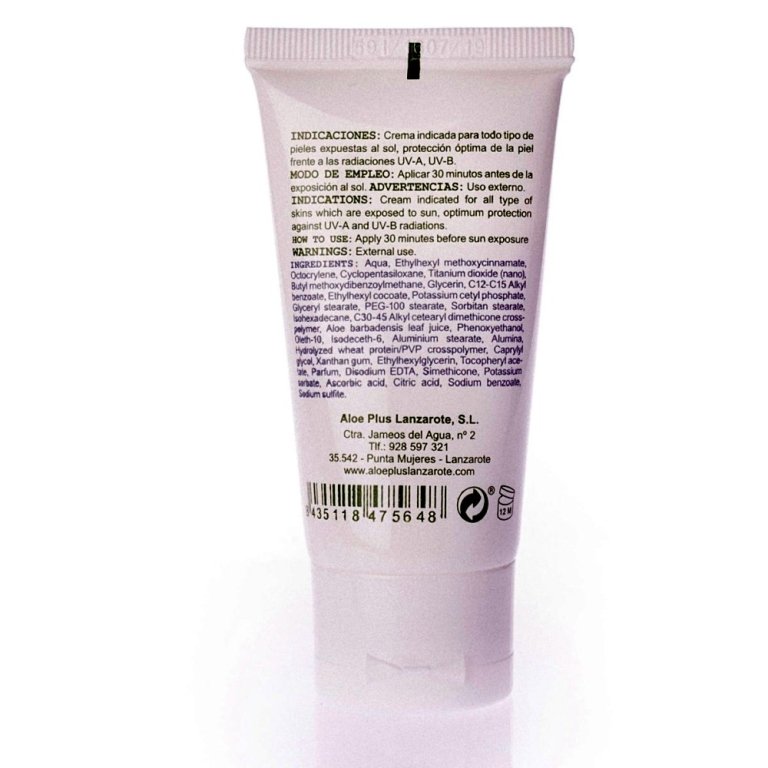 Drėkinamojo alavijų veido kremo SPF50 sudėtis